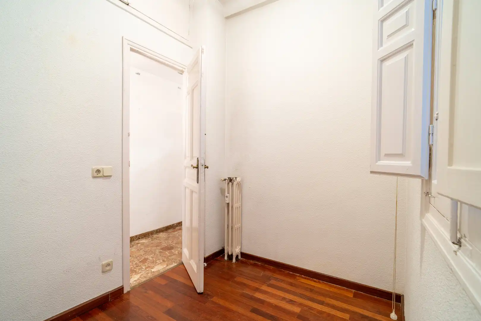Piso en venta en Madrid con Calefacción y Terraza