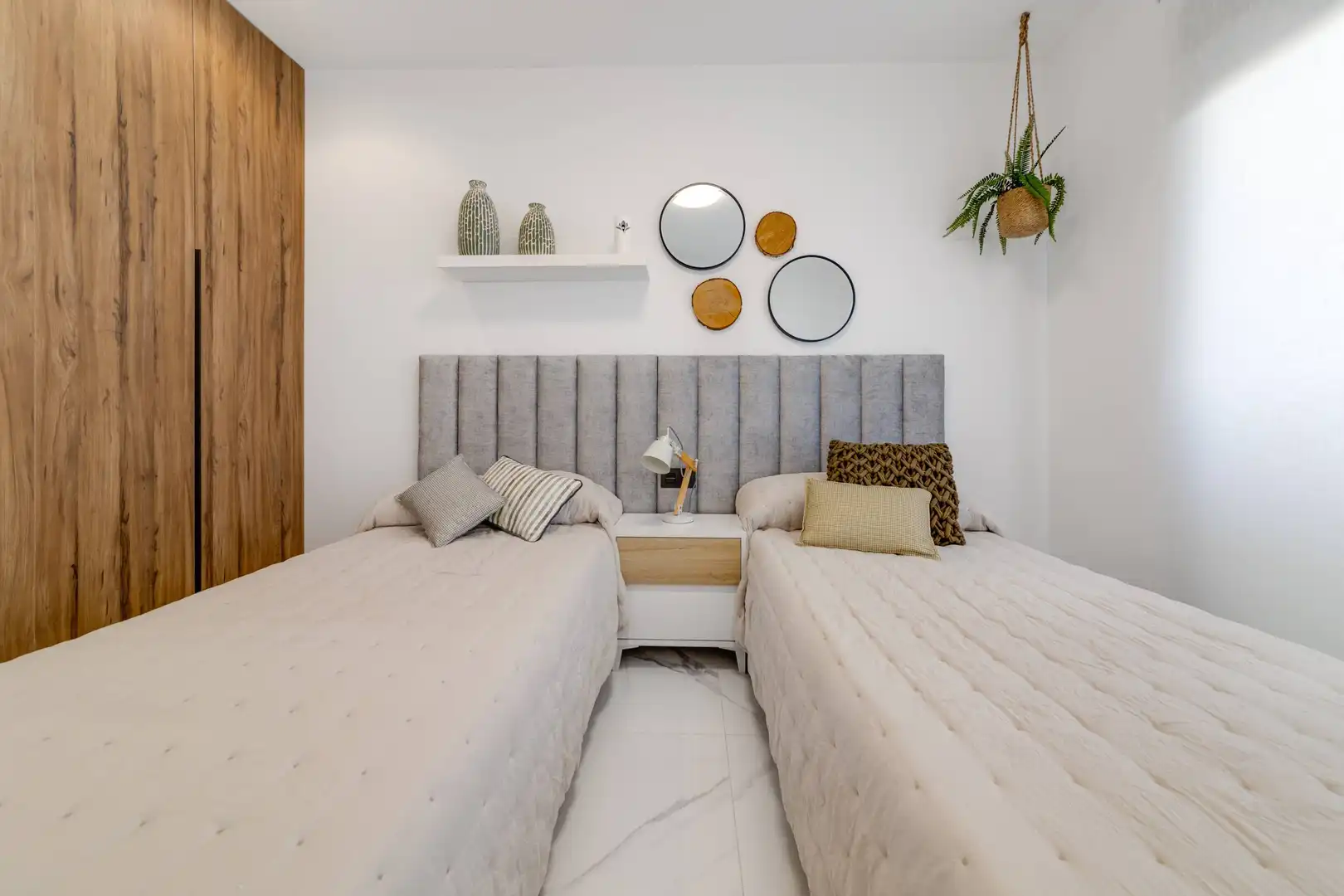 Apartment with terrace for sale in El Raso, imagen 9