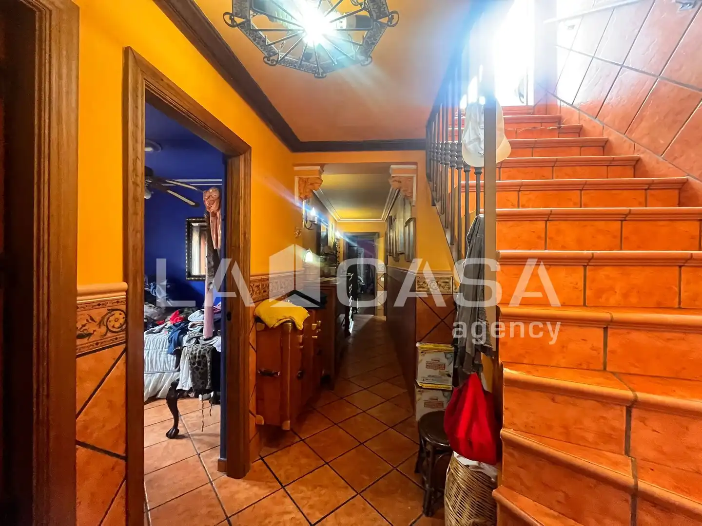 Casa adosada en venda en Algeciras amb Terrassa i Balcó