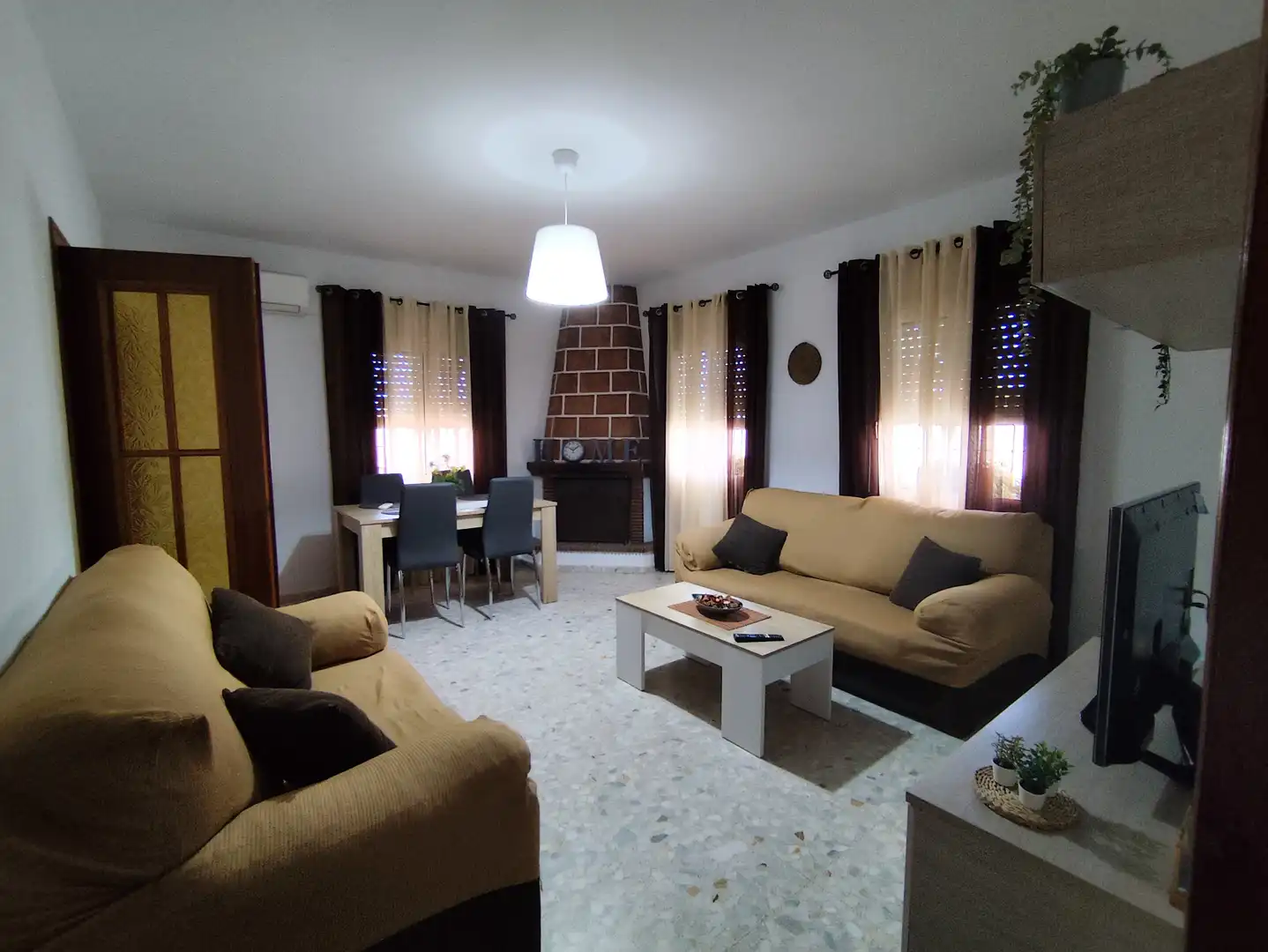 Living room of Houses for rent in Sanlúcar de Barrameda  with Air Conditioner, Heating and Swimming Pool