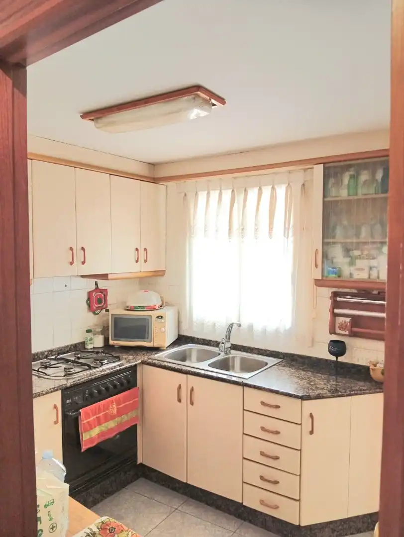 Küche von Wohnung zum Verkauf in Valencia mit Klimaanlage, Möbliert und Ofen
