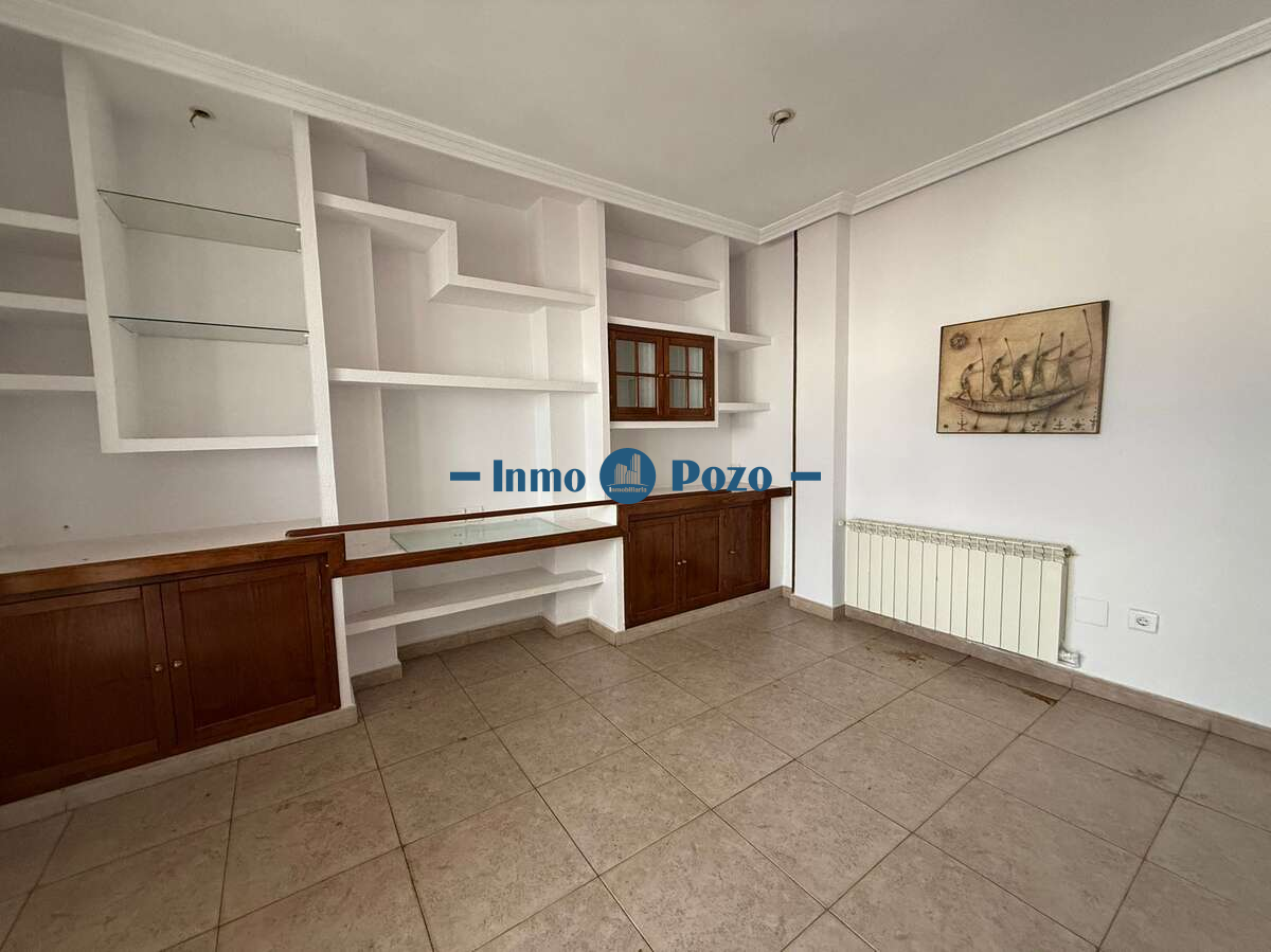 Wohnzimmer von Wohnung zum Verkauf in Almendralejo mit Klimaanlage, Heizung und Balkon