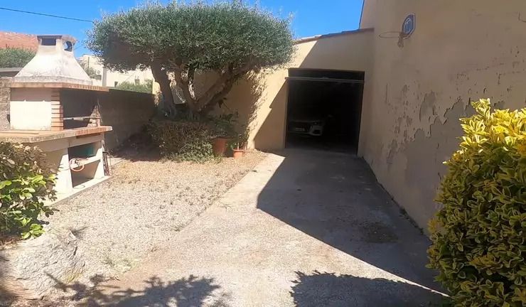 Parking of House or chalet to rent in Borrassà  with Private garden, Parquet flooring and Terrace