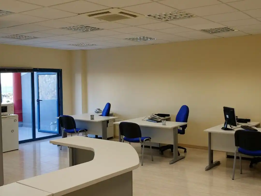Oficina en venta en Torremolinos, Málaga