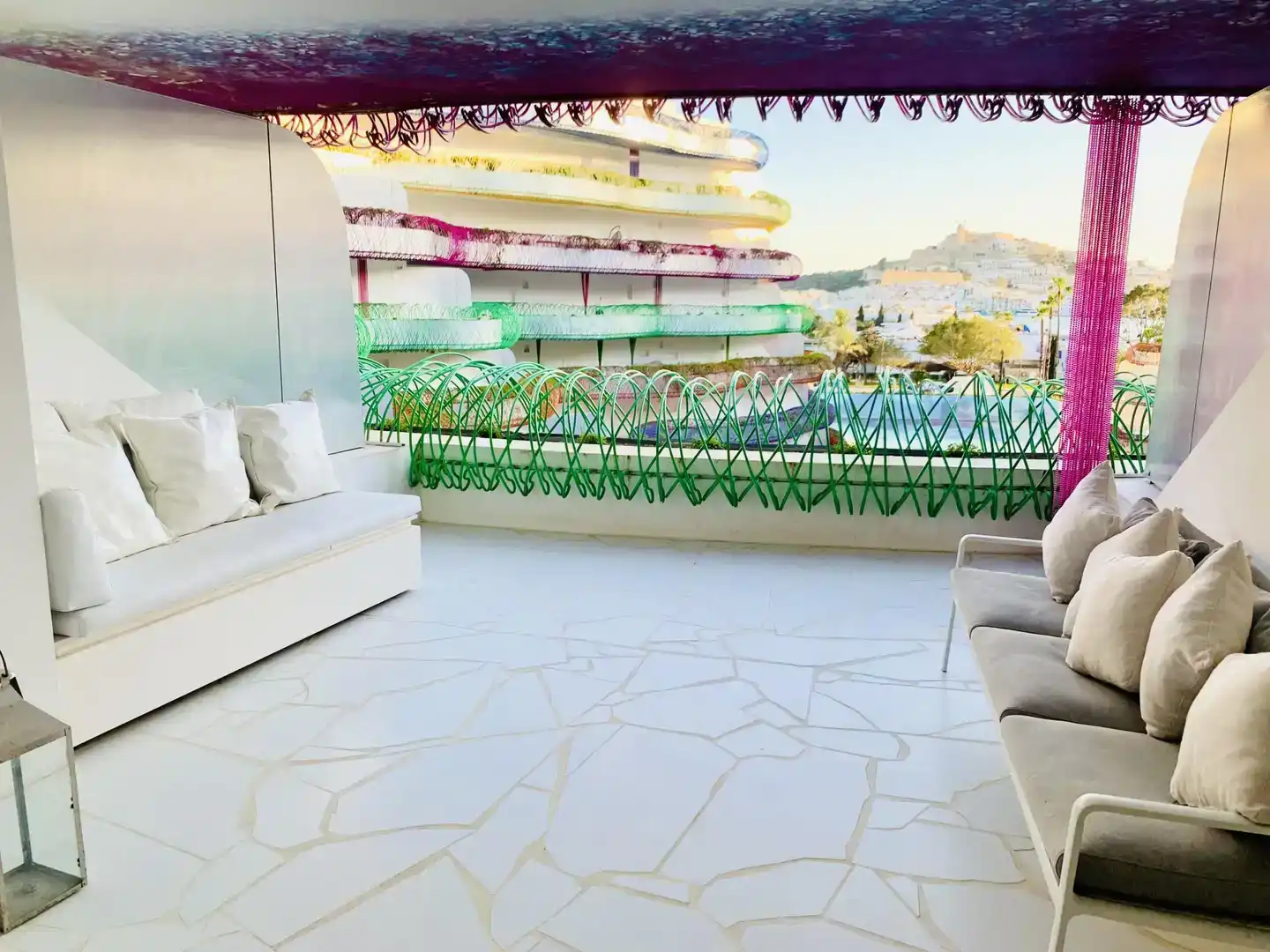 Terrasse von Wohnungen zur Miete in Eivissa mit Klimaanlage, Schwimmbad und Balkon