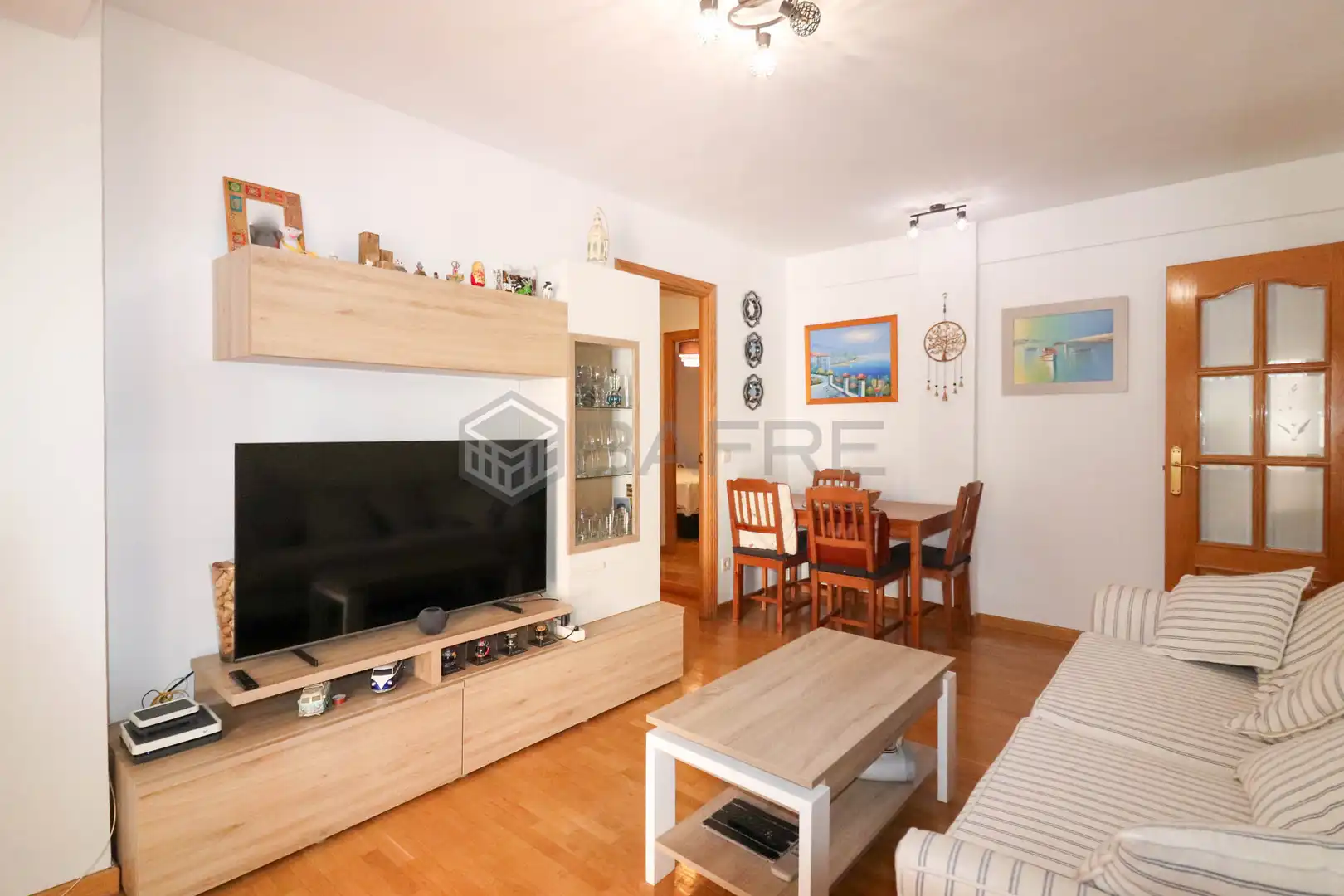 Sala d'estar de Pis en venda en Madrid amb Aire condicionat, Calefacció i Parquet