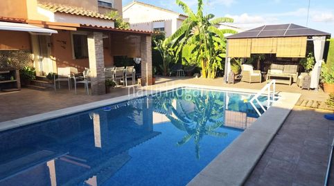 Venta de villa en La Canyada, Paterna