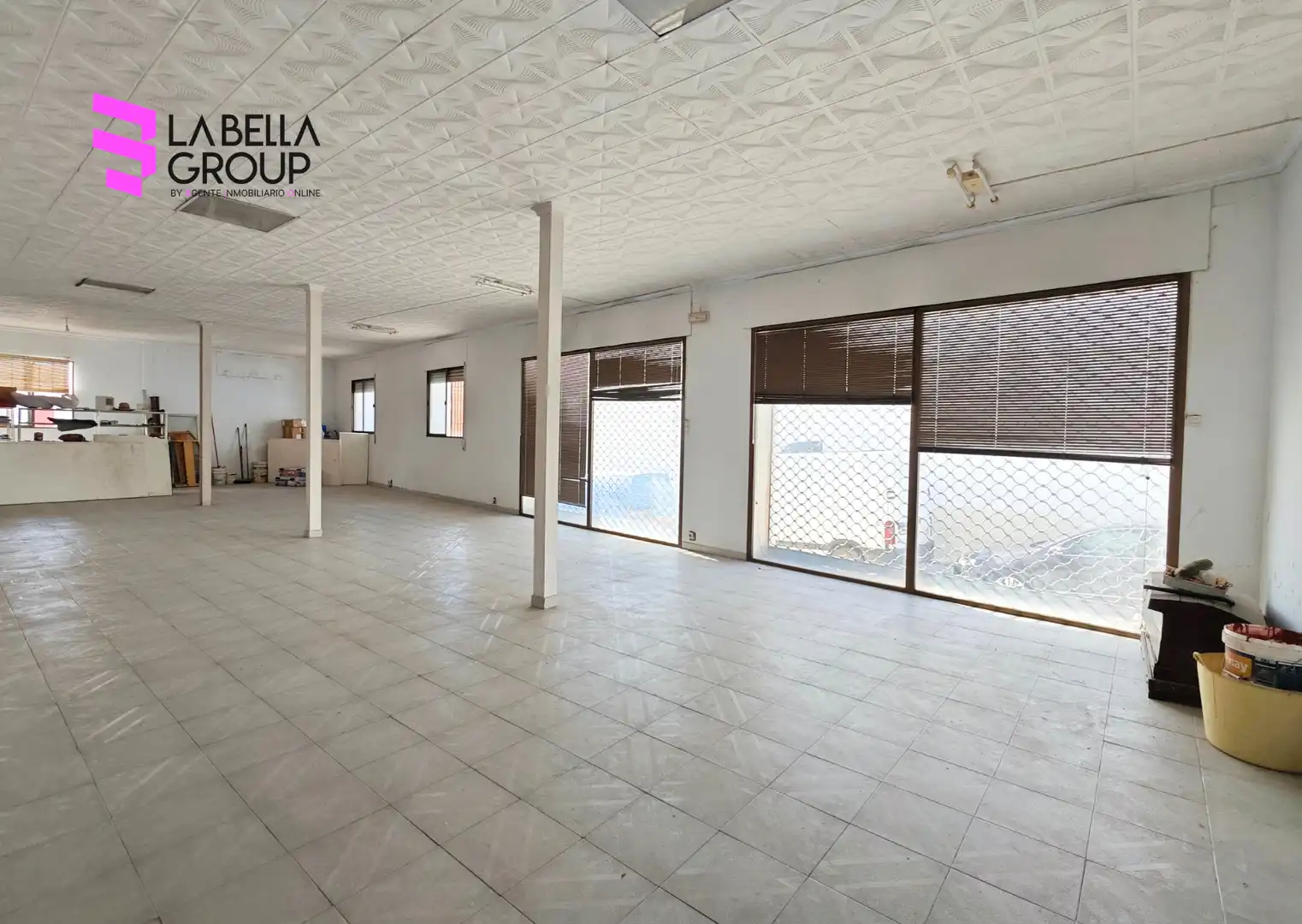Business premises for sale in Avenida Vía del Calatraveño