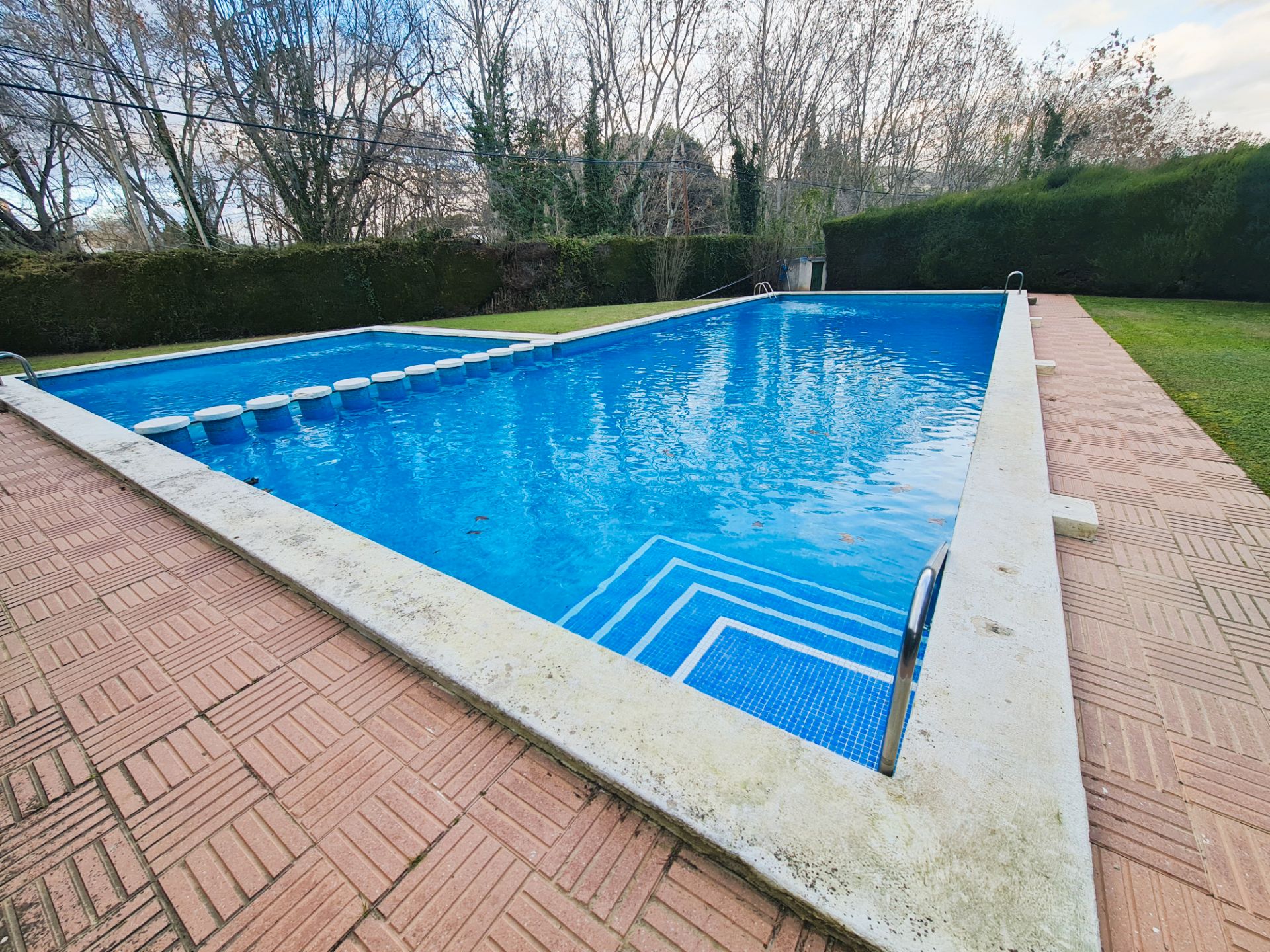 Piscina de Pis en venda en El Catllar  amb Aire condicionat, Calefacció i Terrassa