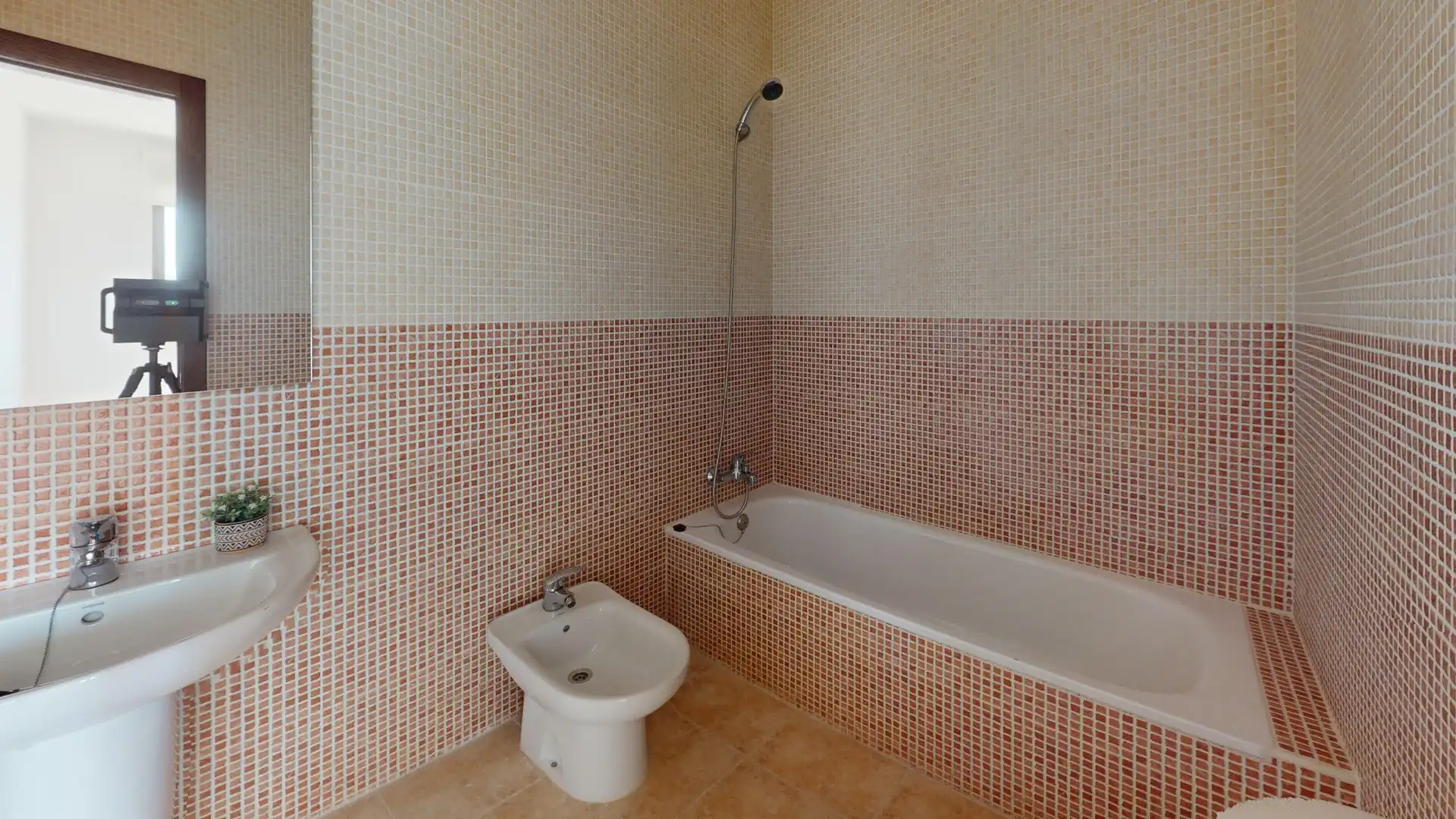 Baño de Apartamento en venta en Águilas con Aire acondicionado, Terraza y Piscina