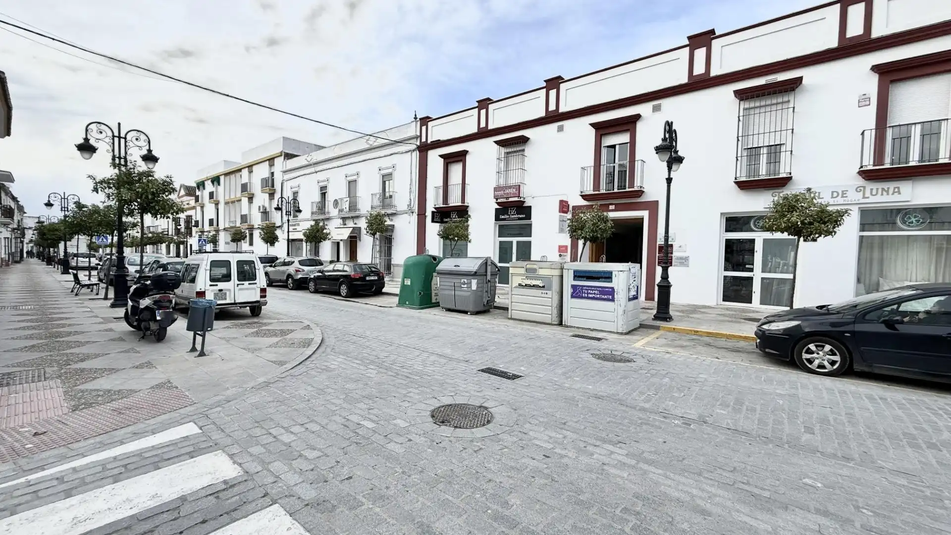 Vista exterior de Estudi en venda en Lebrija