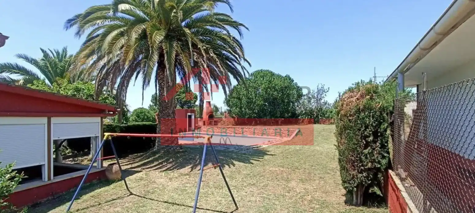 Jardí de Casa o xalet en venda en Villamediana de Iregua amb Calefacció i Piscina