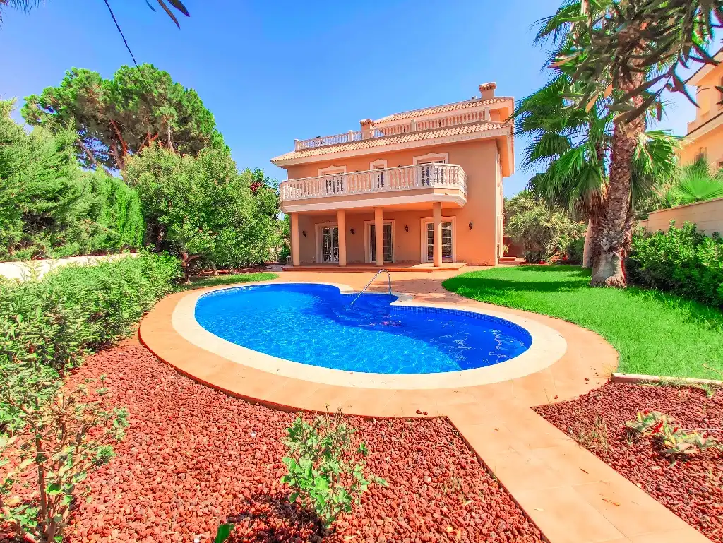 Swimming pool of Houses for sale in Orihuela
