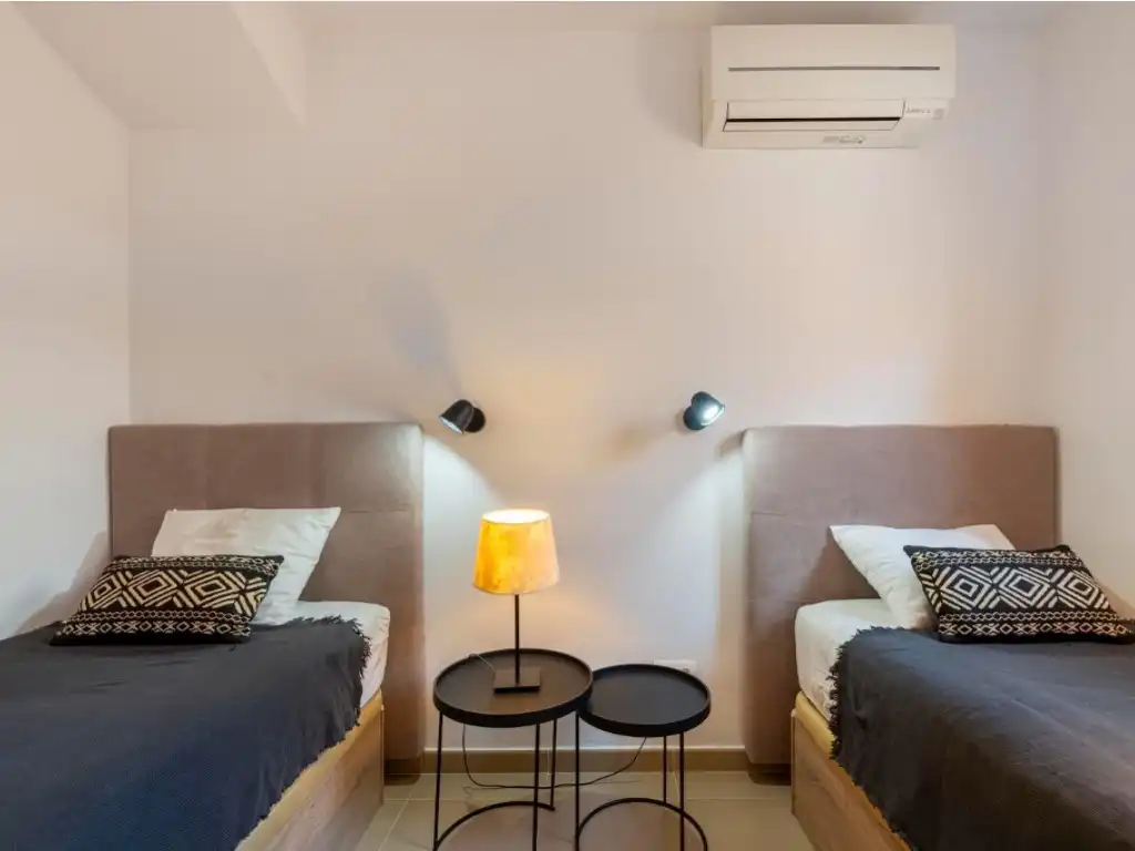 Habitación de Casa adosada en venta en Sant Josep de sa Talaia con Terraza