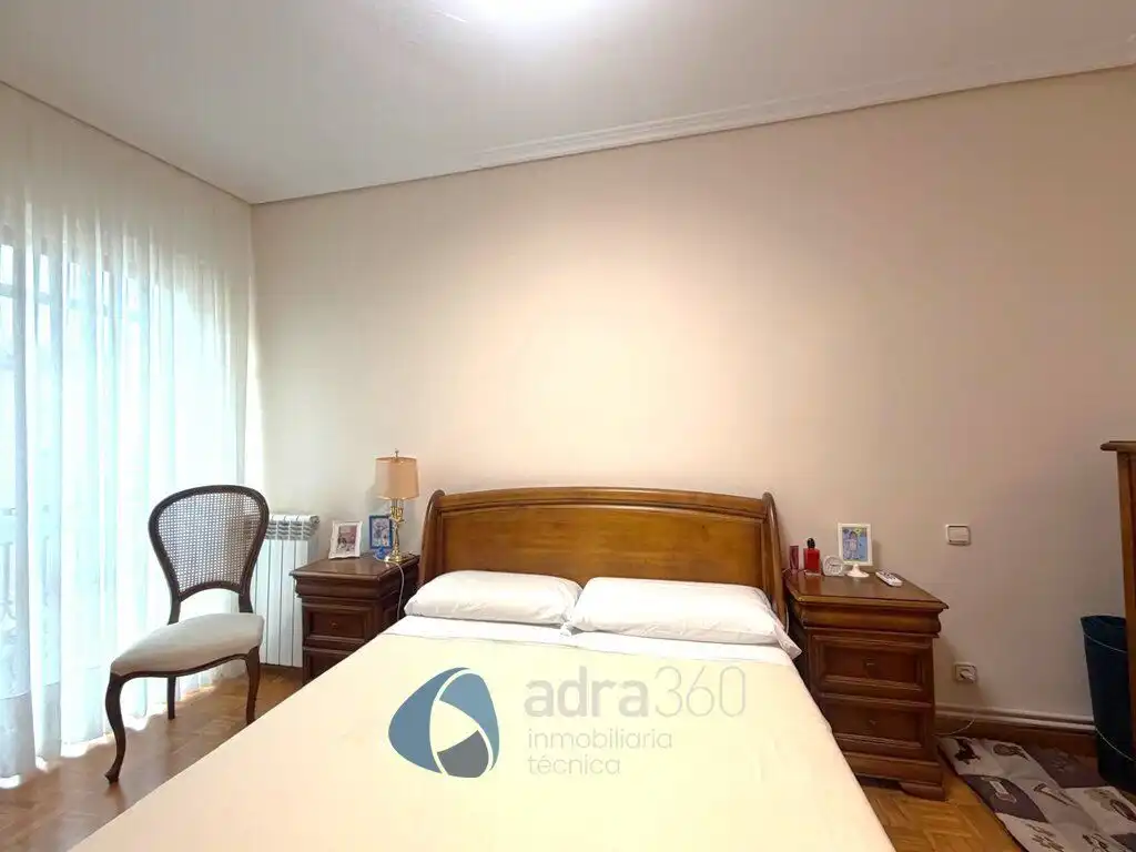 Habitación de Piso en venta en  Logroño con Calefacción y Trastero