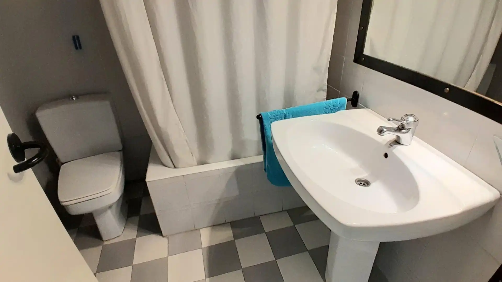 Badezimmer von Haus oder Chalet zum Verkauf in Yecla mit Klimaanlage, Heizung und Terrasse