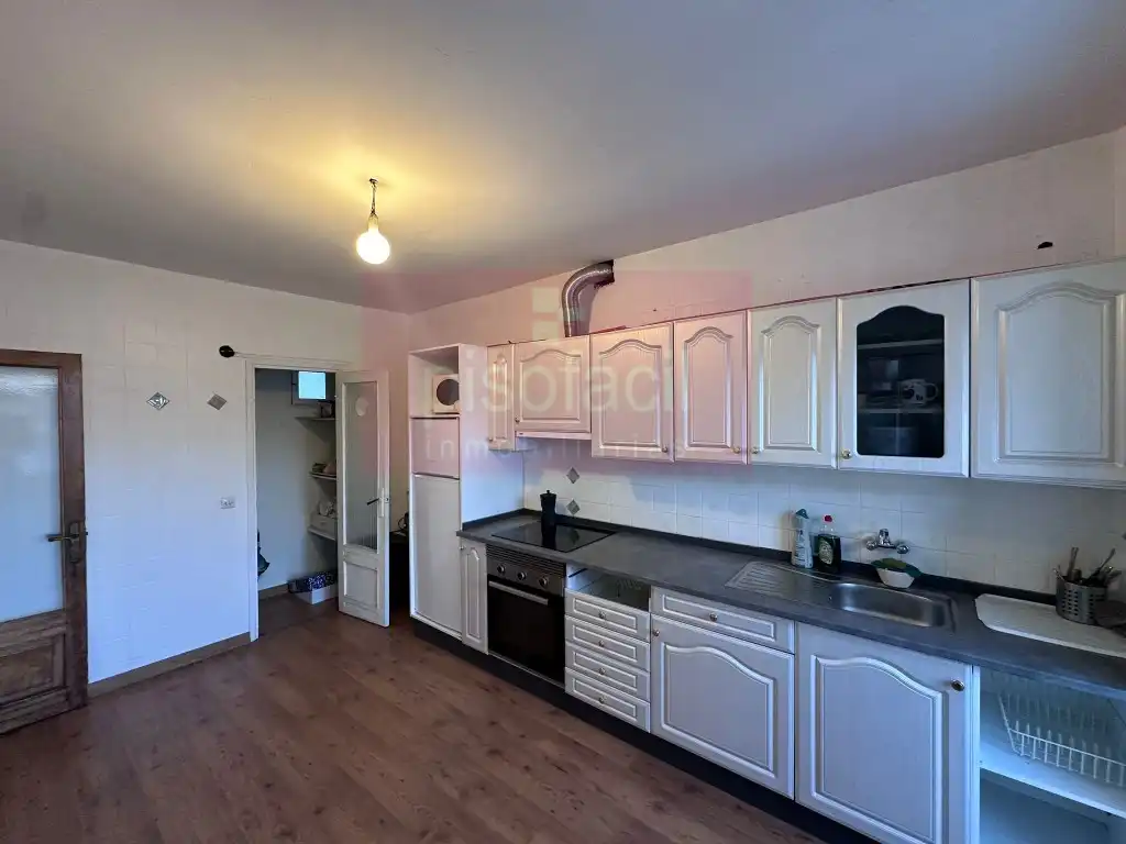 Küche von Wohnung zum Verkauf in Lugo Capital