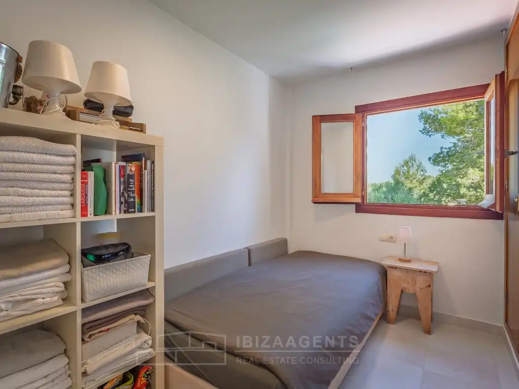 Dormitori de Apartament en venda en Sant Antoni de Portmany amb Aire condicionat, Rentadora i TV