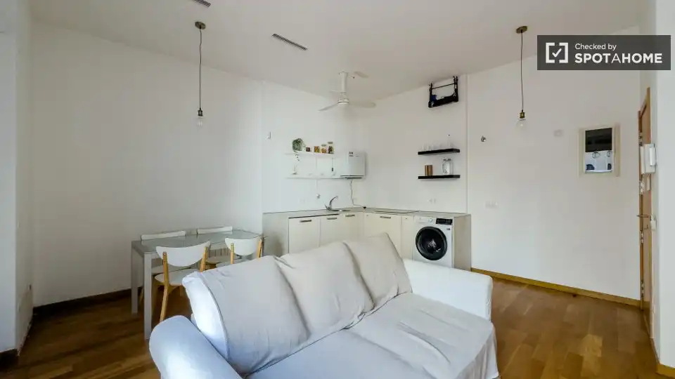 Appartamento con terrazza in affitto a Gorg - Progrés, imagen 11