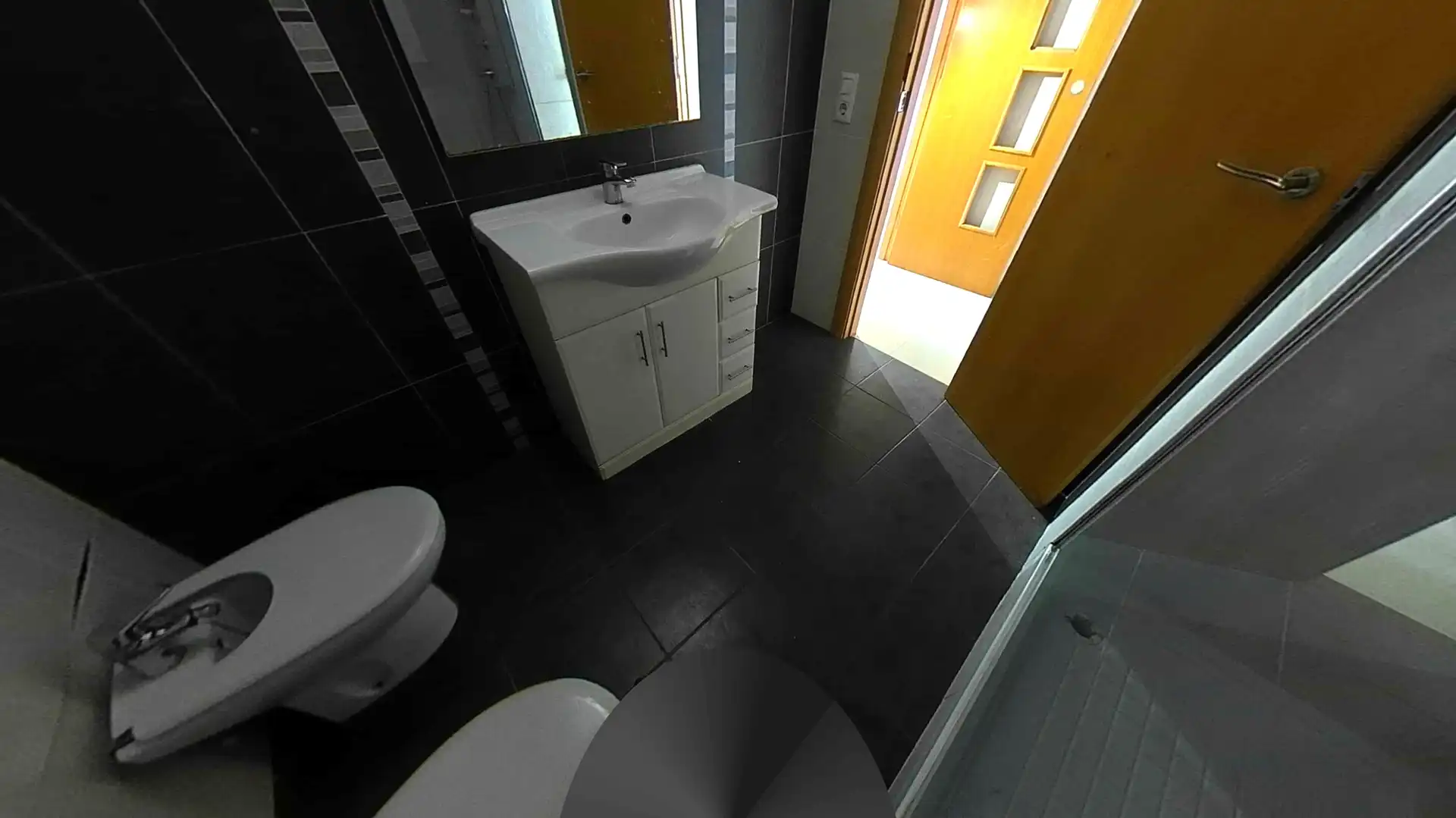 Bathroom of Flat for sale in Aldaia