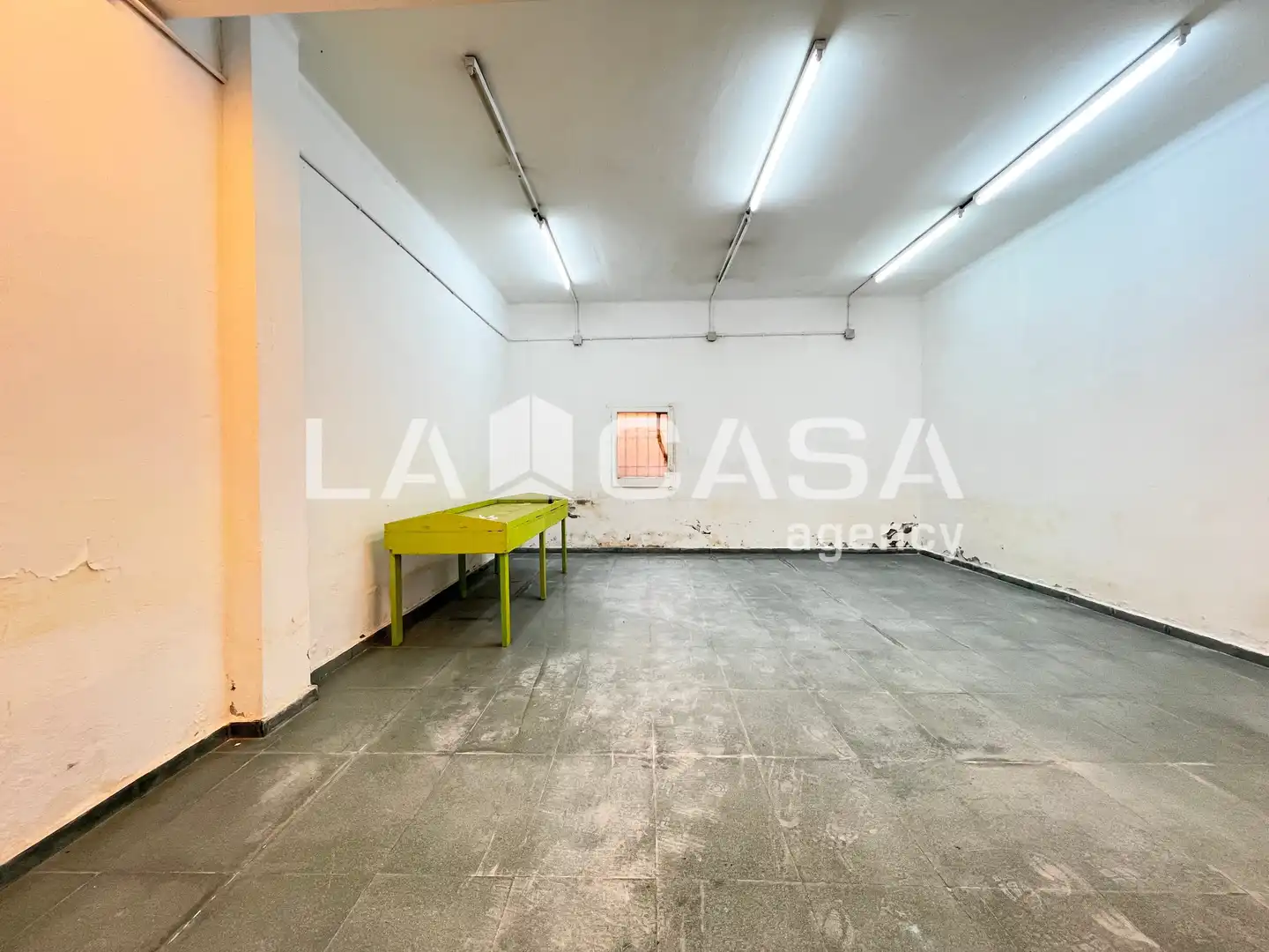 Local comercial en venta en Artigues - Llefià, imagen 6