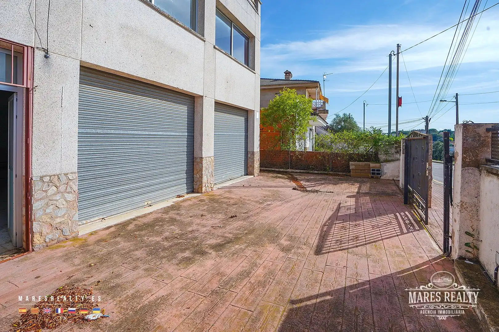 Vista exterior de Local en venta en Maçanet de la Selva