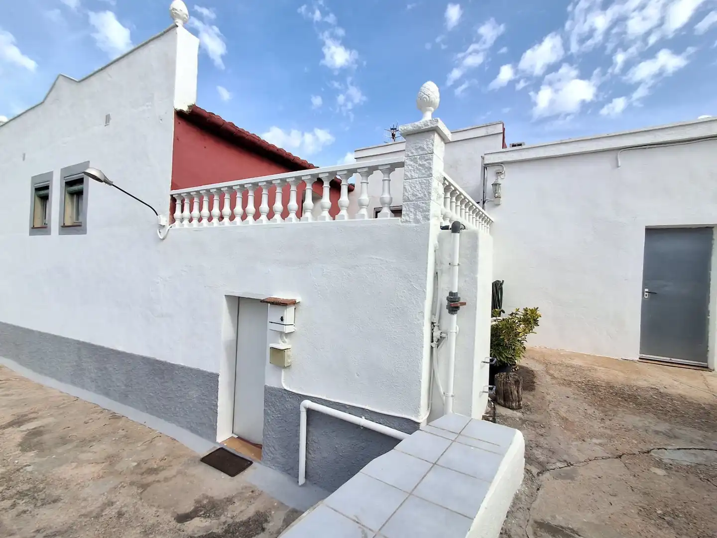 Vista exterior de Casa o xalet en venda en Tortosa amb Aire condicionat, Calefacció i Traster