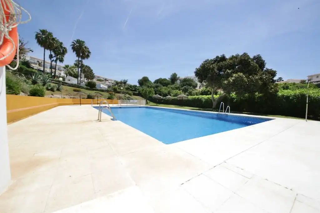 Schwimmbecken von Wohnung zum Verkauf in Mijas mit Terrasse, Möbliert und Waschmaschine