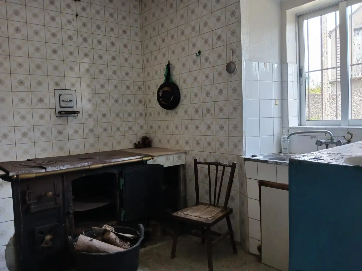 Kitchen of Houses for sale in Carballo  with Private garden and Storage room