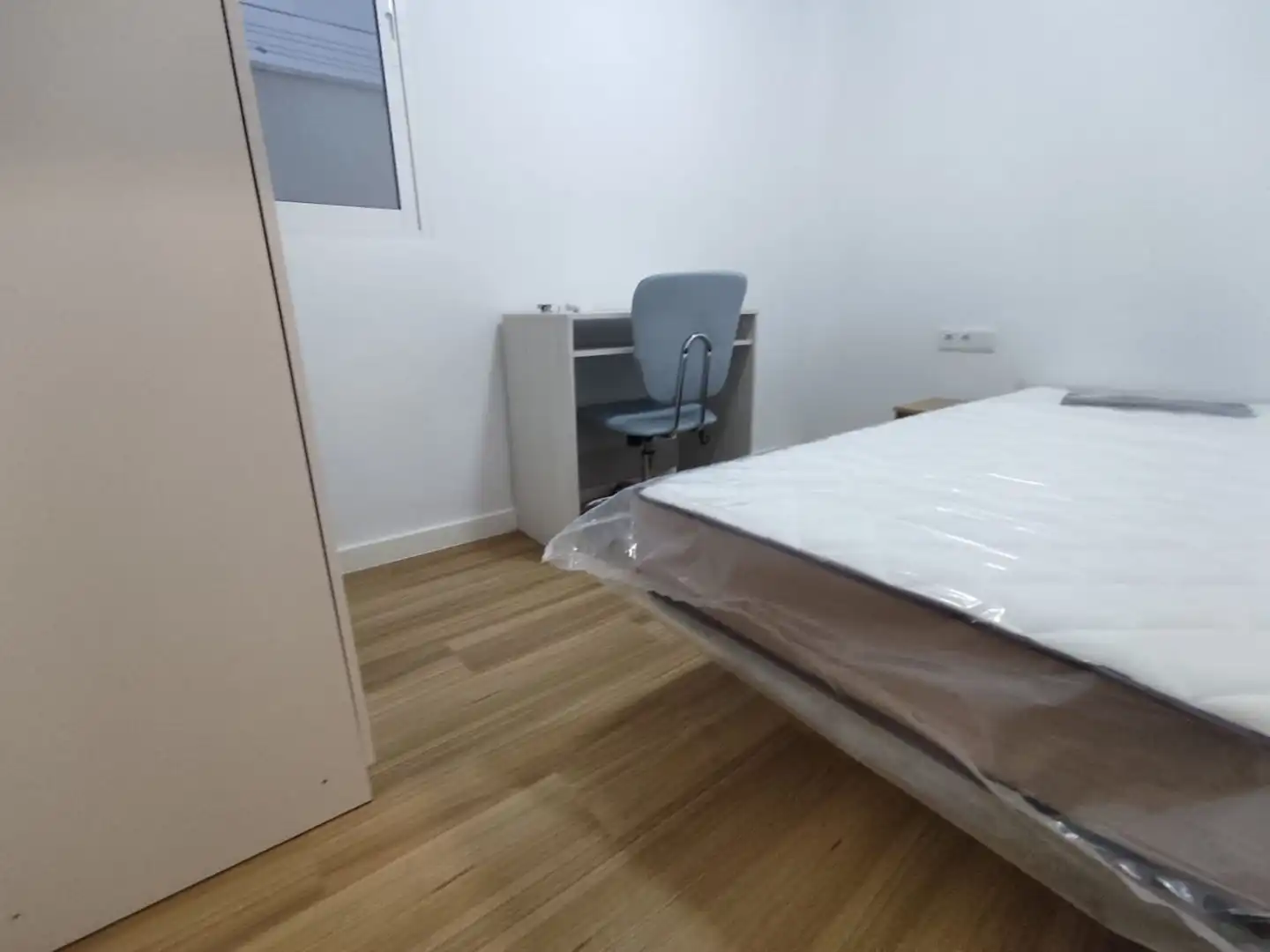 Schlafzimmer von Wohnung zur Miete in Jaén mit Heizung