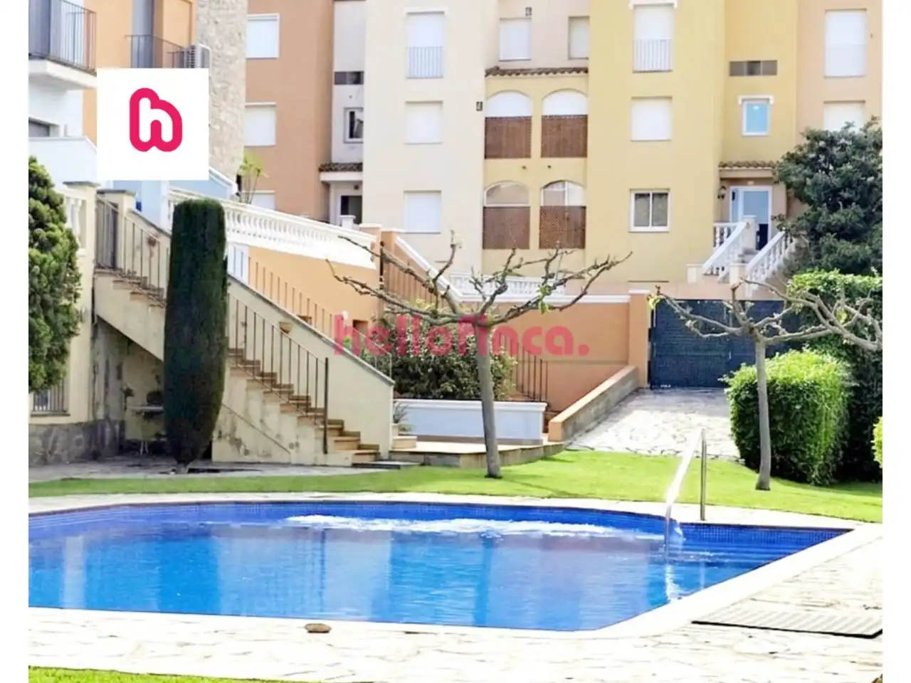 Swimming pool of Detached homes for sale in Empuriabrava  with Air Conditioner, Heating and Terrace