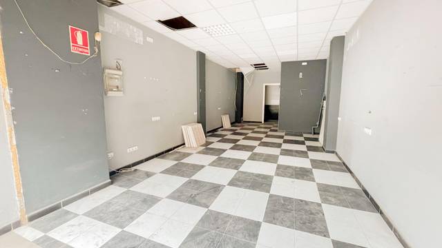 Local comercial en Alquiler en Museros