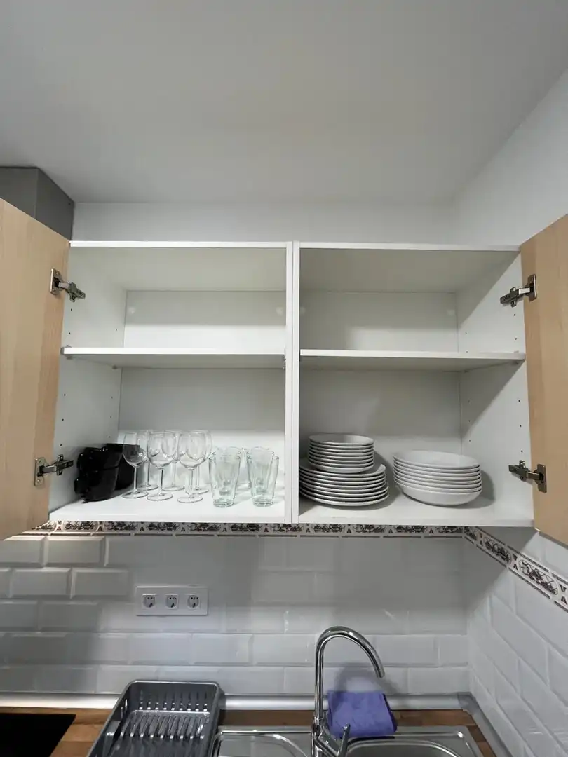 Kitchen of Flat for share in Ciutat Vella