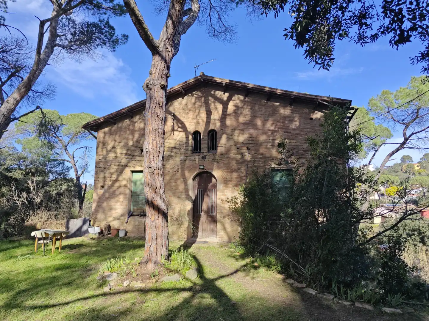 Vista exterior de Casa o chalet en venta en Sant Cugat del Vallès con Jardín privado