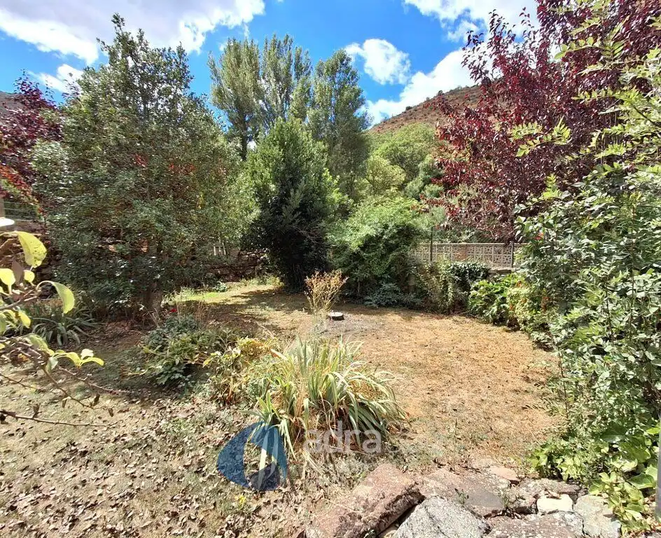 Garden of Residential for sale in Brieva de Cameros