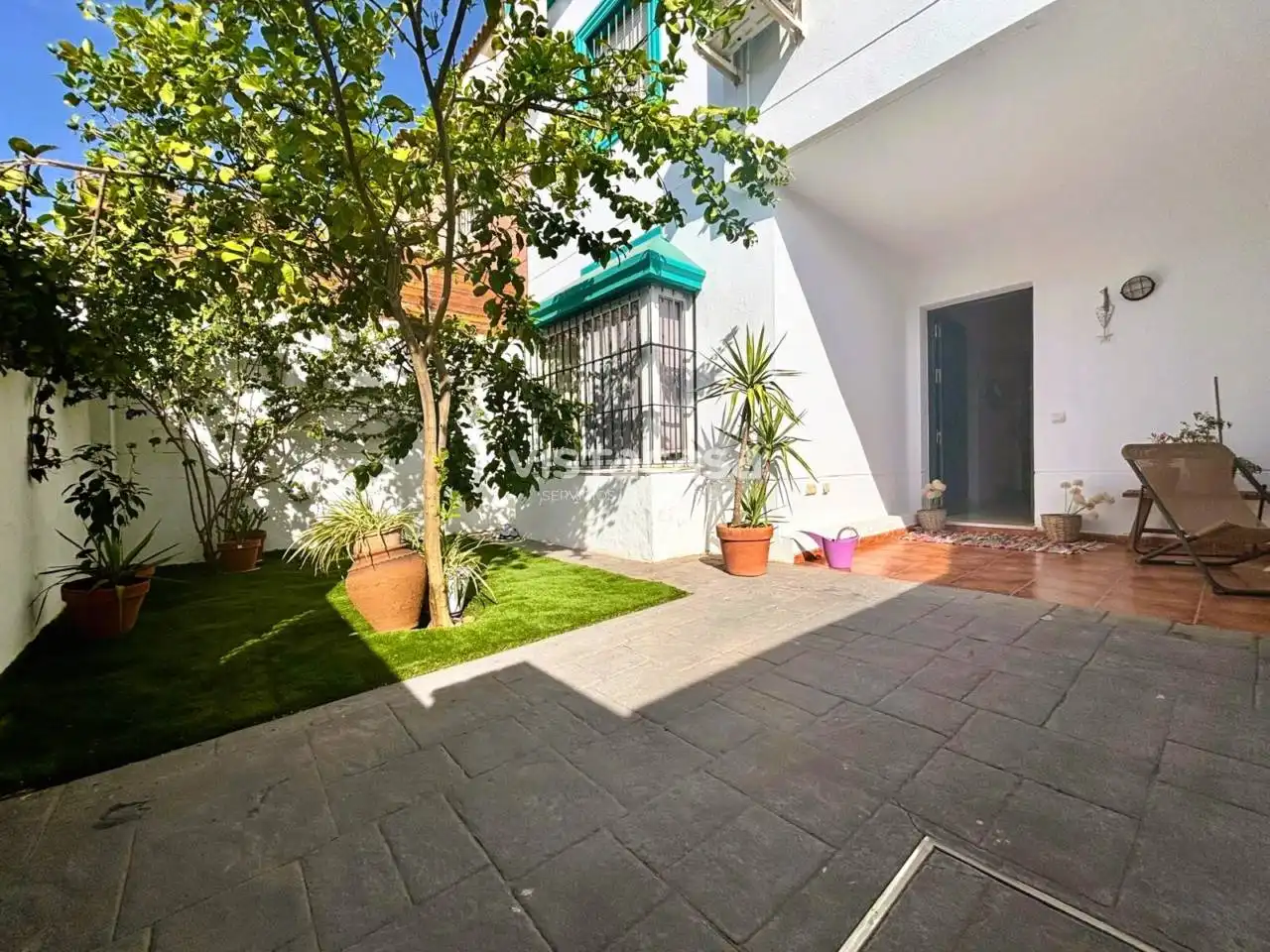 Jardí de Casa adosada en venda en Mairena del Alcor amb Aire condicionat, Calefacció i Jardí privat