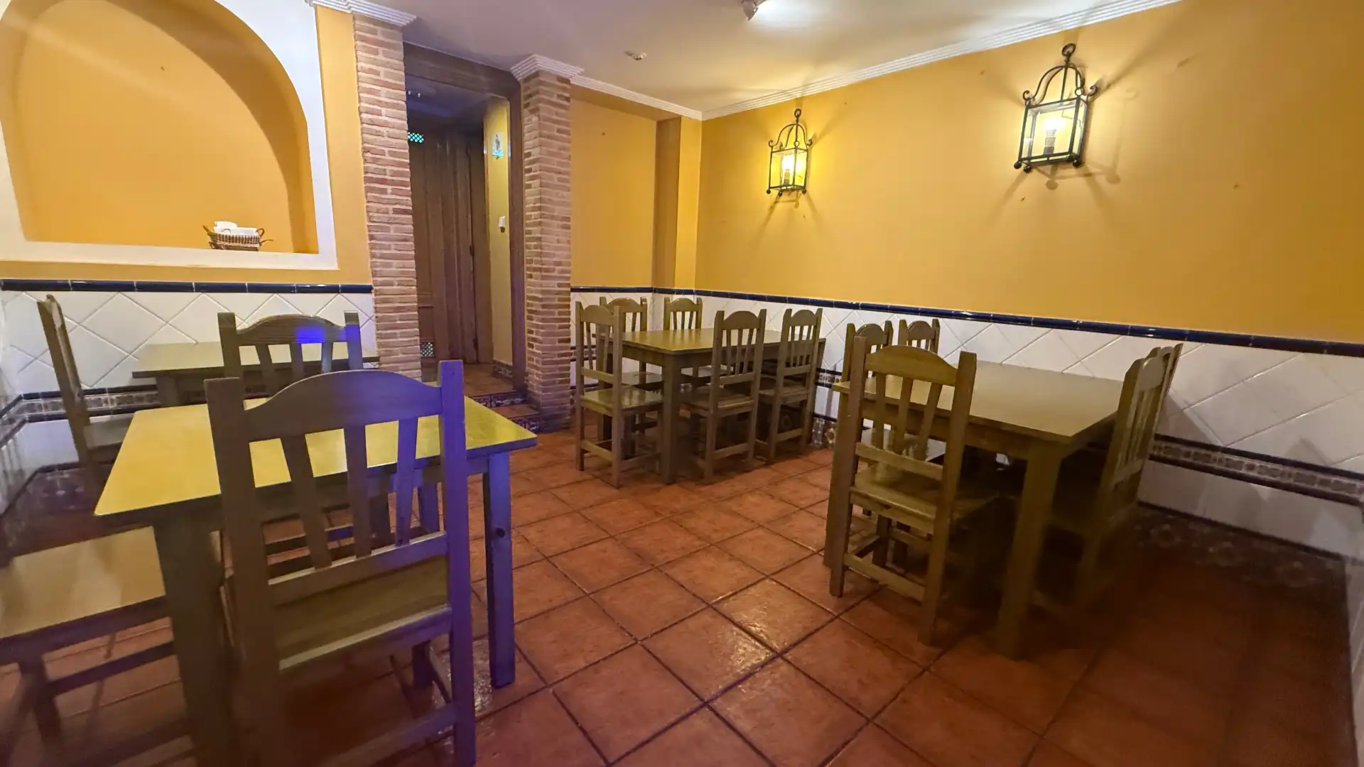 Local en venta en Albacete con Aire acondicionado, Calefacción y Amueblado