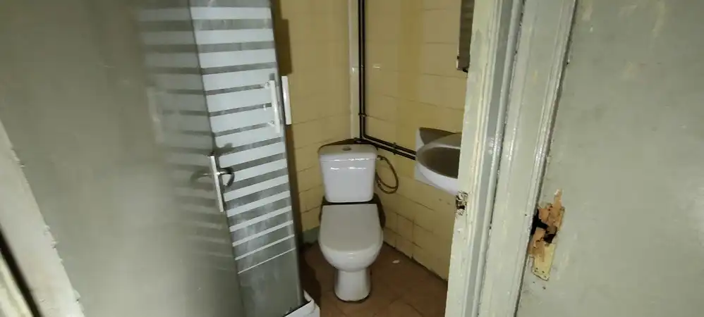 Bathroom of Flat for sale in Badalona