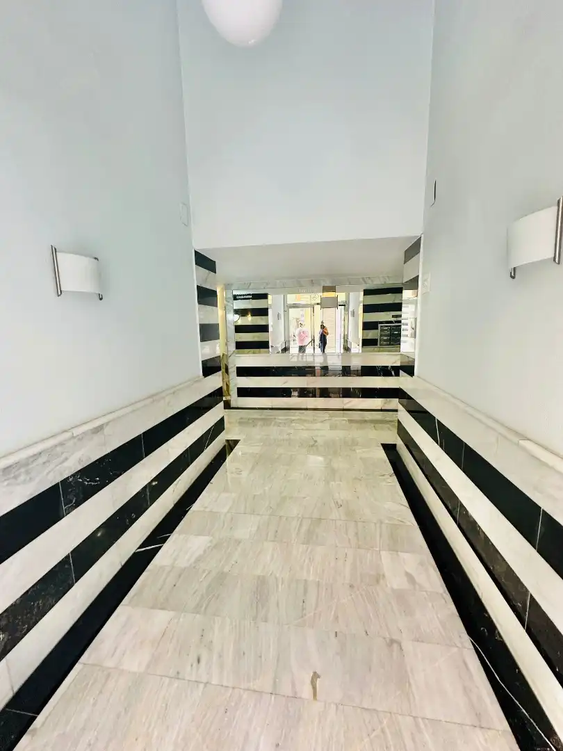 Flat for rent in Granada  with Air Conditioner, Heating and Washing machine