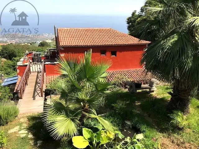 Vista exterior de Finca rústica en venda en La Orotava amb Jardí privat i Terrassa