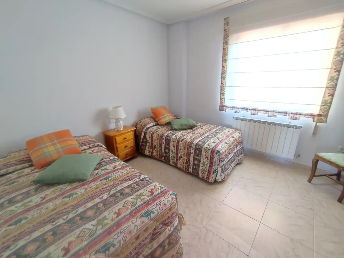 Habitación de Piso en venta en Carpio con Calefacción, Terraza y Amueblado