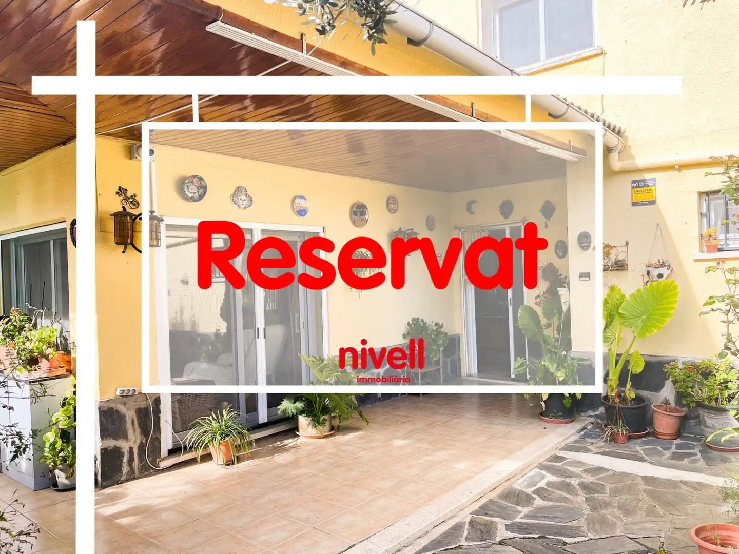 Casa en venda a Avenida d'Alfou
