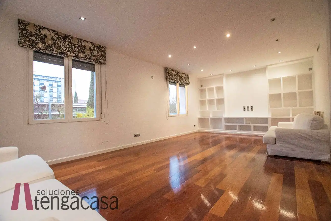 Flat for rent in Calle de Blasco de Garay, 100, Vallehermoso