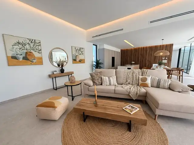 Sala d'estar de Casa o xalet en venda en Dénia amb Aire condicionat, Calefacció i Jardí privat