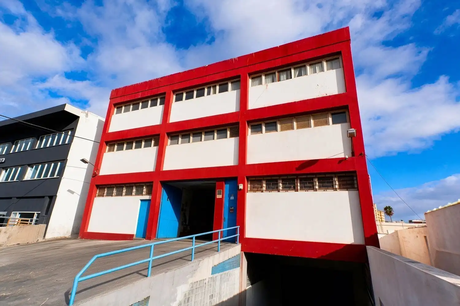 Vista exterior de Local en venta en Las Palmas de Gran Canaria