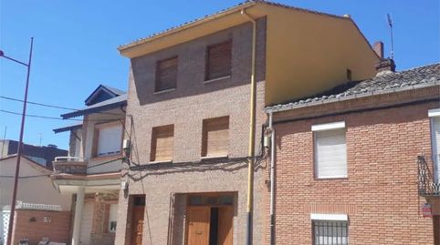 Foto 2 de Casa o xalet en venda a Calle de San Pedro, 18, Valencia de Don Juan, León