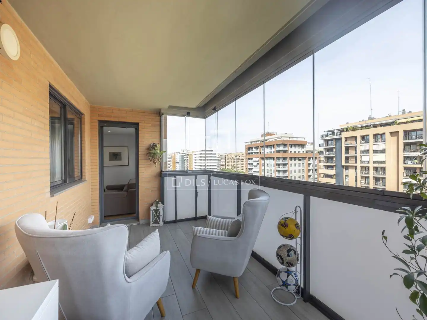 Terraza de Piso en venta en Valencia con Aire acondicionado, Calefacción y Jardín privado