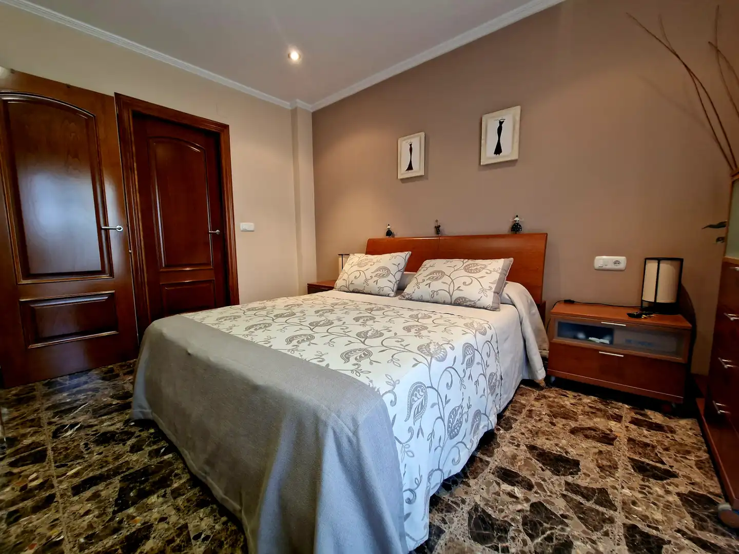 Habitación de Piso de alquiler en Vila-real con Calefacción, Trastero y Amueblado
