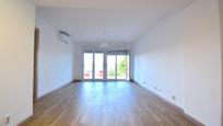 Living room of Flat for sale in Torrejón de Ardoz  with Air Conditioner, Heating and Terrace