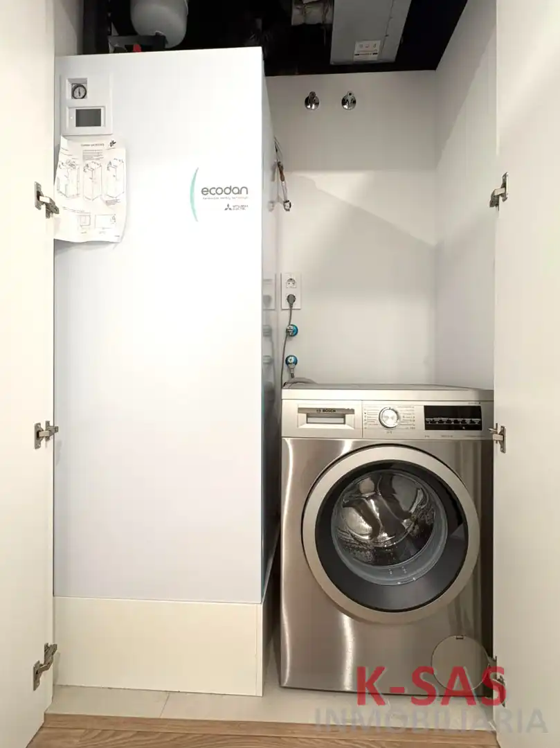 Bathroom of Flat for rent in Montesa